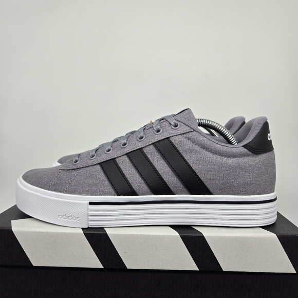 New adidas Daily 4.0 Grey Core Black Men's Shoes Size 9.5 - Picture 1 of 8